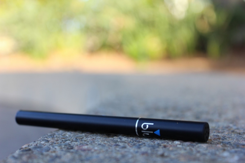 vente-MEOUNES LES MONTRIEUX-min_e_cigarette_vaping_blu_cigs_blu_electronic_cigarette_tobacco_cigarette_smoke-637061
